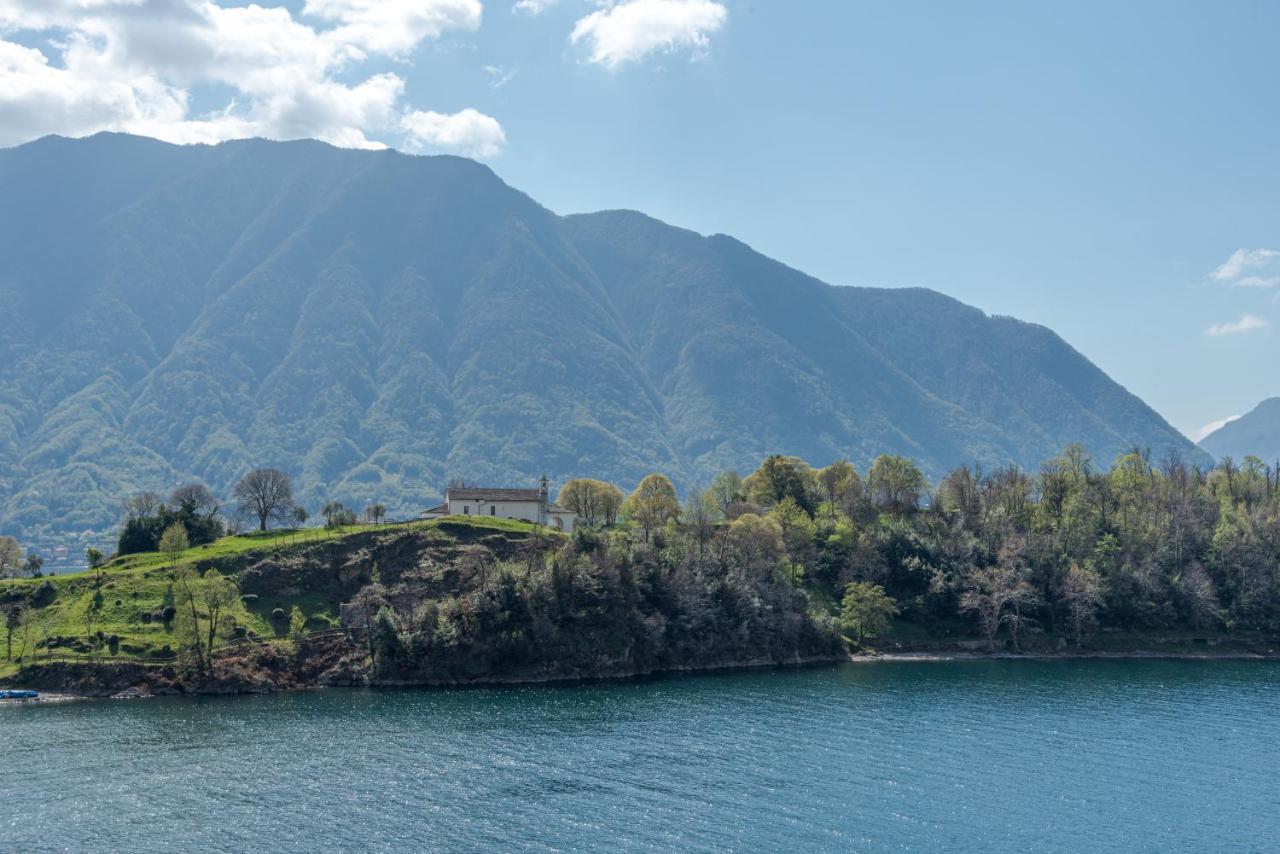 Lake Como Apartment With Balcony And Private Parking Ossuccio Kültér fotó